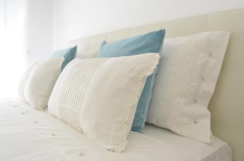 Mila Apartments Navigli Milan Italy